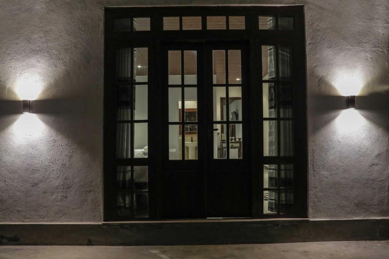 Avenra Cottage 埃拉 外观 照片